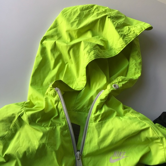 Nike Runner’s jacket yellow and black size M - Picture 3 of 3